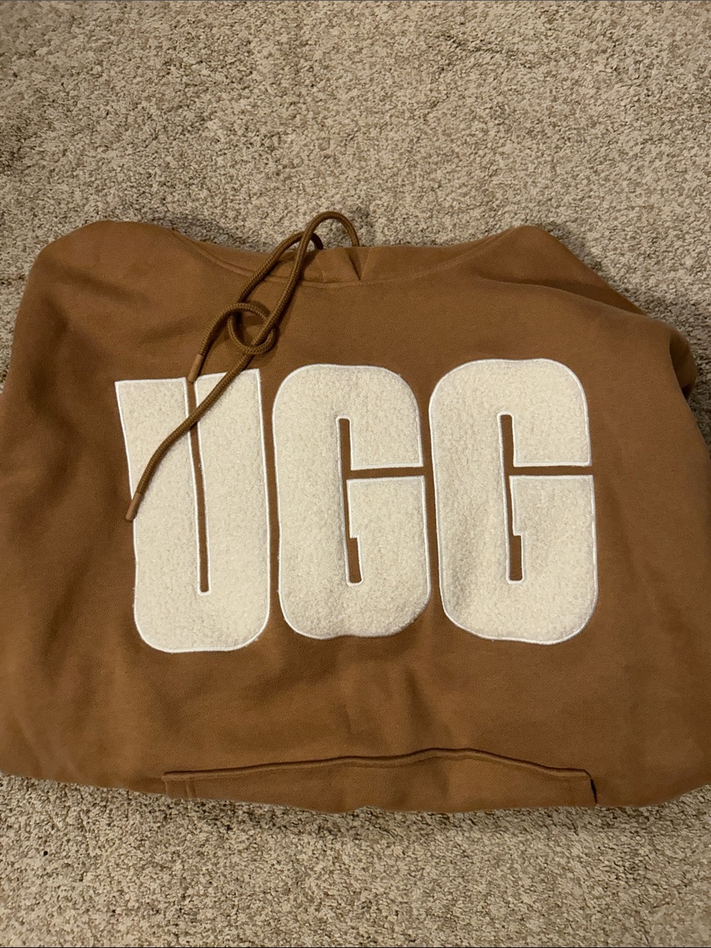 UGG Chest Logo Crewneck Hoodie in Brown with White Logo. NWOT 3X